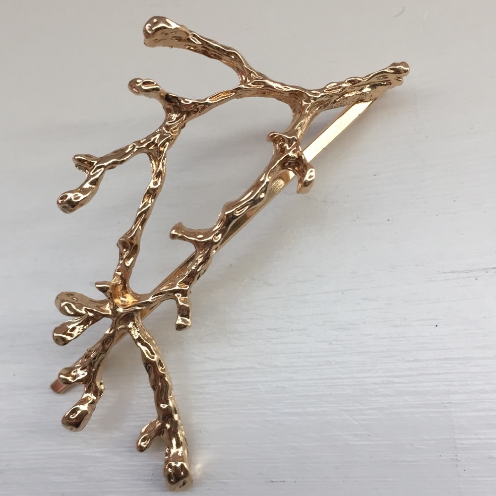 ⚜️[𝟯/$𝟭𝟴]⚜️Big Gold Twig Hairpin NEW - Picture 6 of 9